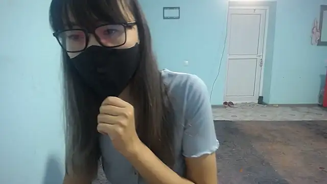 elllaaxx online show from November 2025 03:38:01 AM