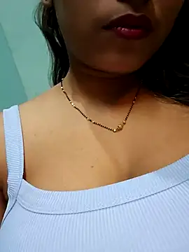 sexyindi couple online show from January 2025 05:28:02 PM