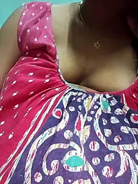 sexyindi couple online show from February 2026 02:37:02 PM