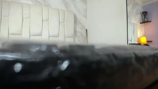 Naughty Kittenm online show from February 2025 10:49:01 AM