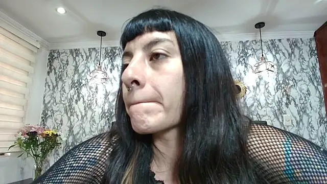 Naughty Kittenm online show from February 2025 02:44:02 PM