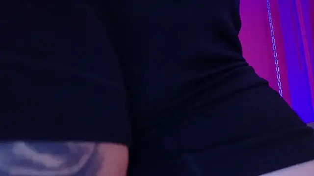 Julieta Russell online show from March 2026 12:09:01 PM