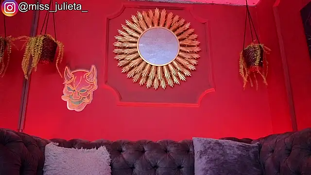 Snapshot of Julieta_Russell chatting on June 2026 12:17:01 PM Julieta Russell online show from June 2026 12:17:01 PM