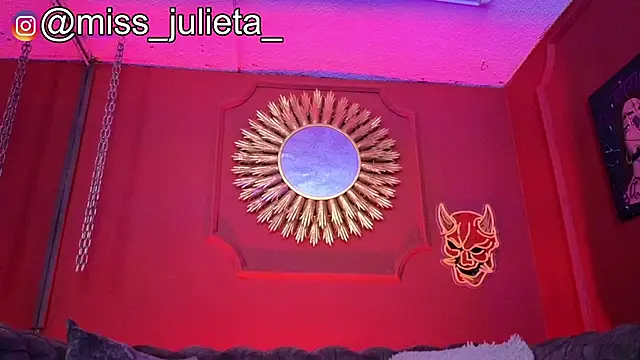 Snapshot of Julieta_Russell chatting on July 2026 11:56:01 AM Julieta Russell online show from July 2026 11:56:01 AM