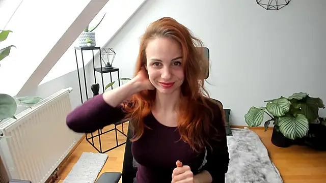 Mary Wet online show from March 2025 03:20:02 PM