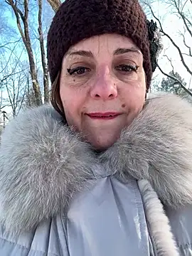 Sunbelxx online show from January 2026 11:01:01 AM