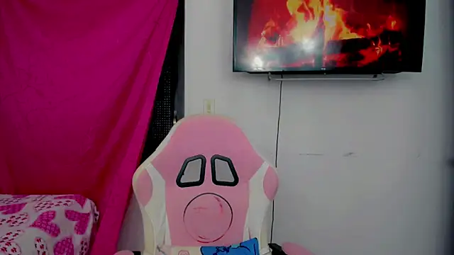 sunshine uwu22 online show from January 2025 09:28:01 PM