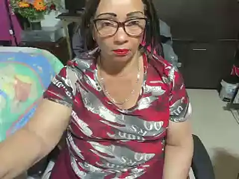 Snapshot of Mrs_mommy_ chatting on October 2025 09:48:02 PM Mrs mommy online show from October 2025 09:48:02 PM
