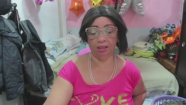 Snapshot of Mrs_mommy_ chatting on May 2026 06:57:02 PM Mrs mommy online show from May 2026 06:57:02 PM