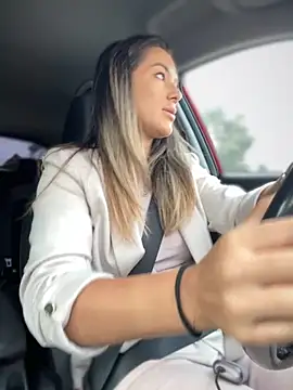 Snapshot of HotXMom chatting on September 2025 06:03:01 AM HotXMom online show from September 2025 06:03:01 AM