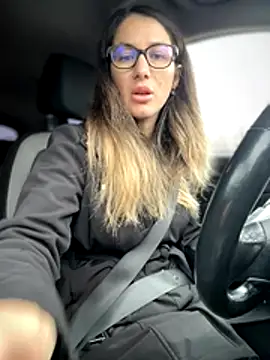 Snapshot of HotXMom chatting on November 2025 06:56:01 AM HotXMom online show from November 2025 06:56:01 AM