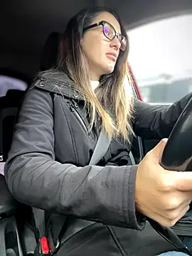 Snapshot of HotXMom chatting on November 2025 06:51:02 AM HotXMom online show from November 2025 06:51:02 AM