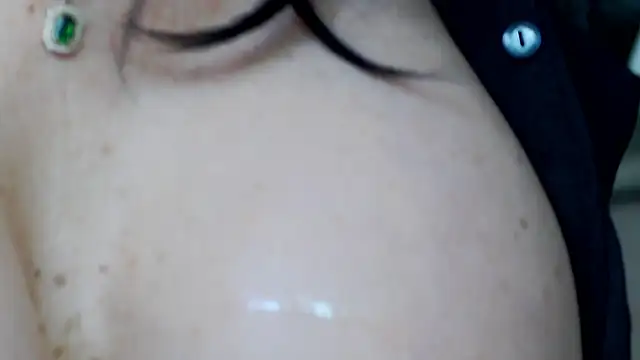 NicolleReyn online show from February 2025 08:34:02 PM