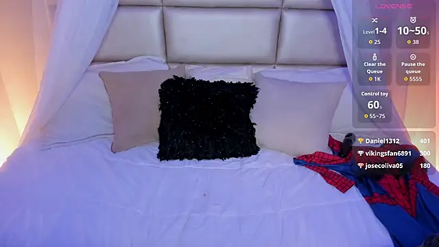 kristen kassi online show from October 2025 07:38:01 AM