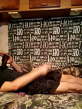 Snapshot of hothippie420 chatting on December 2024 03:47:02 AM hothippie420 online show from December 2024 03:47:02 AM