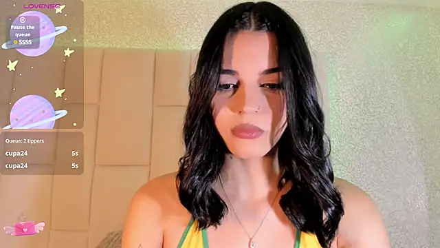 Snapshot of Summer_walkerr chatting on December 2024 06:49:01 PM Summer walkerr online show from December 2024 06:49:01 PM