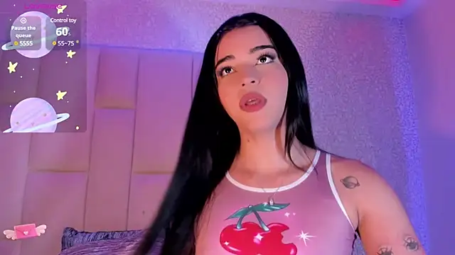 Snapshot of Summer_walkerr chatting on February 2025 12:27:01 PM Summer walkerr online show from February 2025 12:27:01 PM