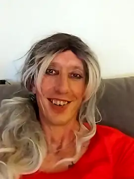 Snapshot of AlexiaXXL chatting on December 2025 12:40:01 AM AlexiaXXL online show from December 2025 12:40:01 AM