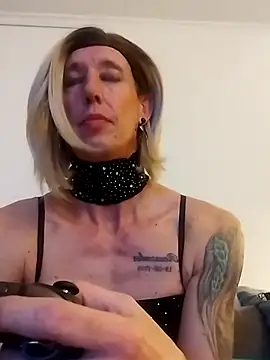 Snapshot of AlexiaXXL chatting on January 2026 05:56:01 AM AlexiaXXL online show from January 2026 05:56:01 AM