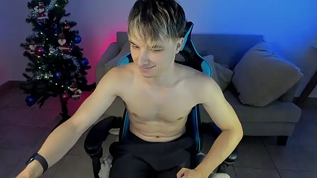 marcusmit online show from December 2024 06:42:02 PM