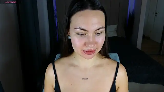 Snapshot of GIGI_BENNET chatting on December 2024 03:50:02 PM GIGI BENNET online show from December 2024 03:50:02 PM