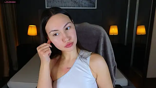 Snapshot of GIGI_BENNET chatting on February 2025 08:06:02 AM GIGI BENNET online show from February 2025 08:06:02 AM