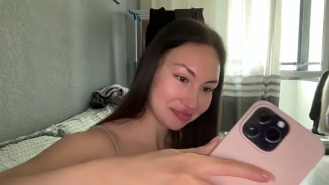 Snapshot of GIGI_BENNET chatting on September 2025 05:18:02 AM GIGI BENNET online show from September 2025 05:18:02 AM