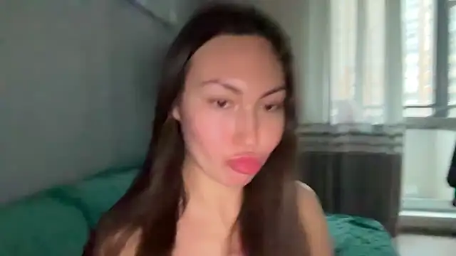 Snapshot of GIGI_BENNET chatting on September 2025 05:19:02 AM GIGI BENNET online show from September 2025 05:19:02 AM