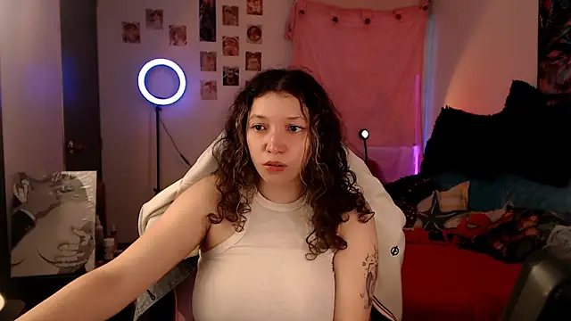 AllyDonfort online show from May 2026 10:40:02 PM