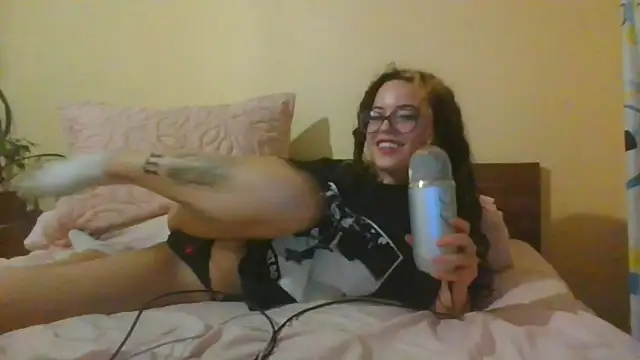 frikigyal online show from February 2025 02:17:02 AM