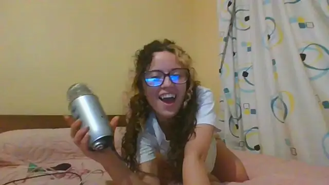 frikigyal online show from February 2025 02:35:02 AM