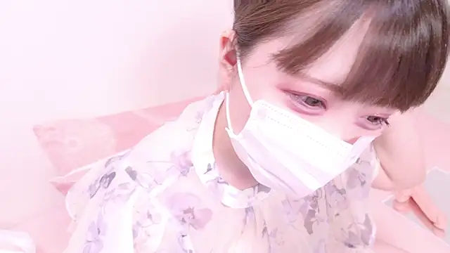 x--Miu--x online show from March 2025 11:08:01 AM