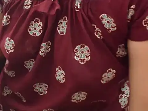 Snapshot of LotusMI chatting on January 2025 05:21:02 AM LotusMI online show from January 2025 05:21:02 AM