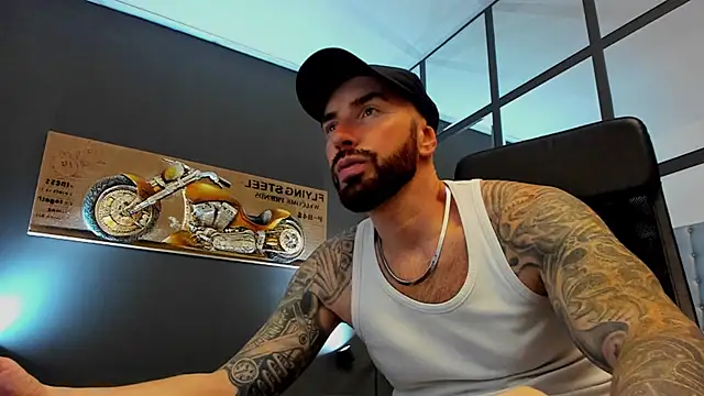 AronGrant online show from October 2025 09:33:01 AM