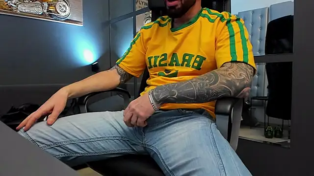 AronGrant online show from November 2025 10:14:02 AM