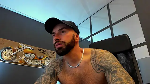 AronGrant online show from November 2025 10:18:02 AM