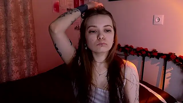 doll lol  online show from March 2026 05:24:01 PM