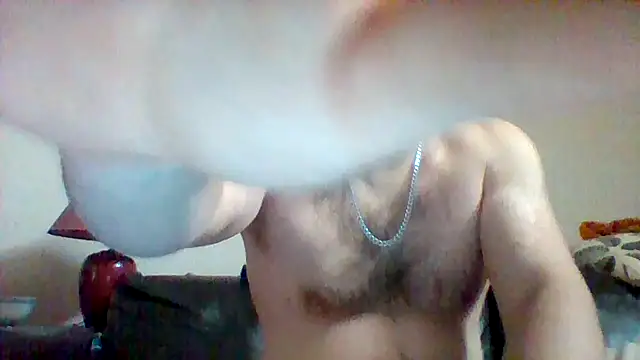 Snapshot of bellobello62 chatting on December 2024 12:08:02 PM bellobello62 online show from December 2024 12:08:02 PM
