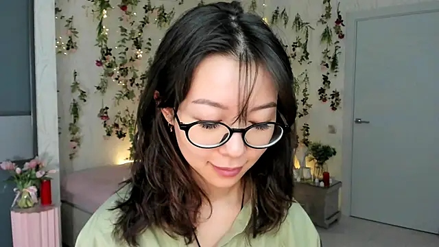 AgnieszkaBanana online show from May 2026 04:08:01 AM