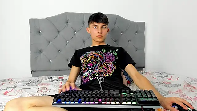 benavides anthony online show from December 2024 03:37:02 AM