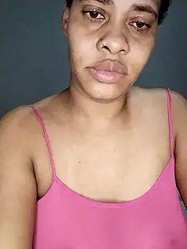 Snapshot of Su_Duarte_1 chatting on January 2025 02:16:02 AM Su Duarte 1 online show from January 2025 02:16:02 AM