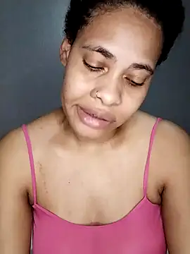 Snapshot of Su_Duarte_1 chatting on February 2025 04:37:01 AM Su Duarte 1 online show from February 2025 04:37:01 AM