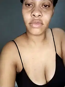 Snapshot of Su_Duarte_1 chatting on February 2025 12:37:01 AM Su Duarte 1 online show from February 2025 12:37:01 AM