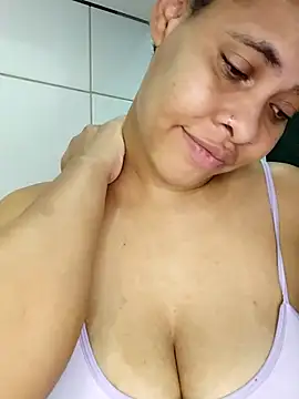 Snapshot of Su_Duarte_1 chatting on February 2025 12:47:02 AM Su Duarte 1 online show from February 2025 12:47:02 AM