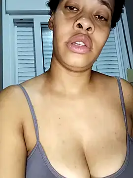 Snapshot of Su_Duarte_1 chatting on March 2025 01:03:02 AM Su Duarte 1 online show from March 2025 01:03:02 AM