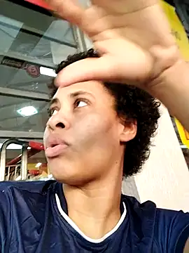 Snapshot of Su_Duarte_1 chatting on September 2025 08:20:01 PM Su Duarte 1 online show from September 2025 08:20:01 PM