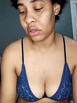 Snapshot of Su_Duarte_1 chatting on September 2025 12:14:01 AM Su Duarte 1 online show from September 2025 12:14:01 AM