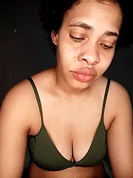 Snapshot of Su_Duarte_1 chatting on December 2025 02:29:01 AM Su Duarte 1 online show from December 2025 02:29:01 AM