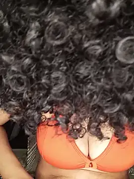 Snapshot of Su_Duarte_1 chatting on December 2025 01:35:01 AM Su Duarte 1 online show from December 2025 01:35:01 AM