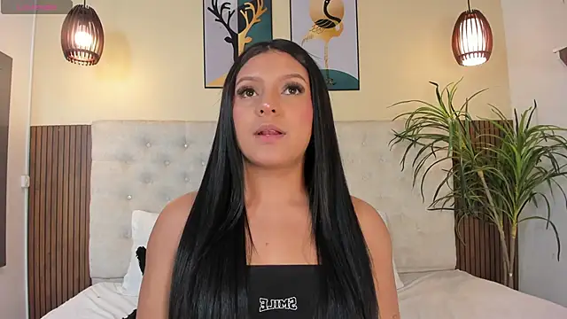 NicolleeEvanss online show from February 2025 12:04:02 PM